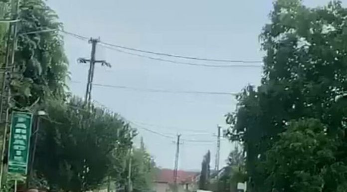 Scandal de proporții în comuna Stănești, provocat de doi tineri din Buzău, care au înjurat și amenințat polițiștii