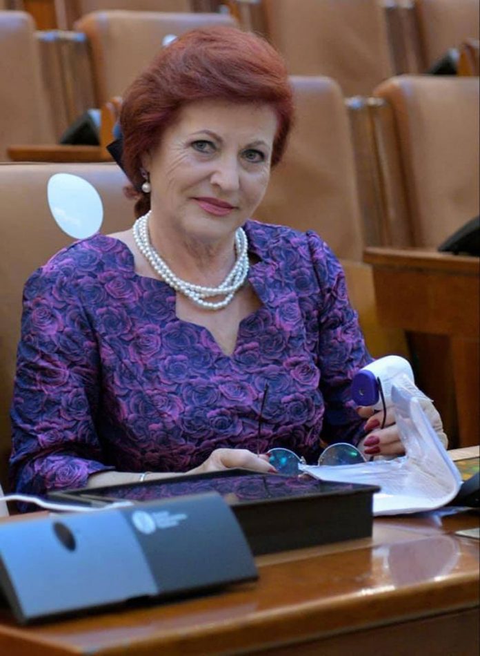 106005470_303134667495087_5773888068505419911_n