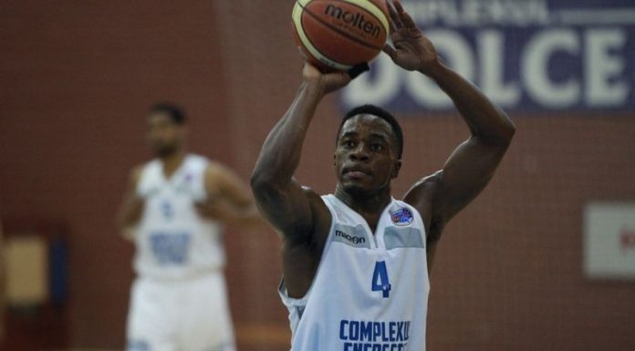 Watson revine în Polivalentă