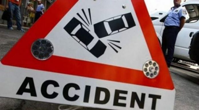 Tamponare provocată de un bătrân băut