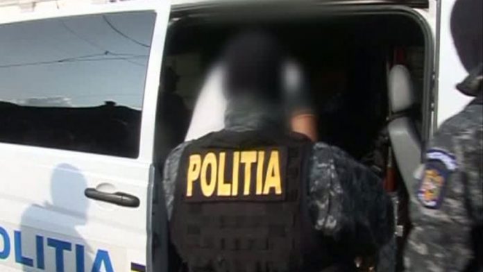 Gorjean urmărit internațional, prins de polițiști în Danemarca