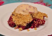 Rețeta săptămânii – Crumble cu prune