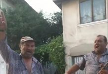 Hit al lăutarilor de la Târgu-Cărbunești:,, Hai Craiova, haide, hai/ Țara-ntreagă e cu voi/ Hai Craiova, hai!”