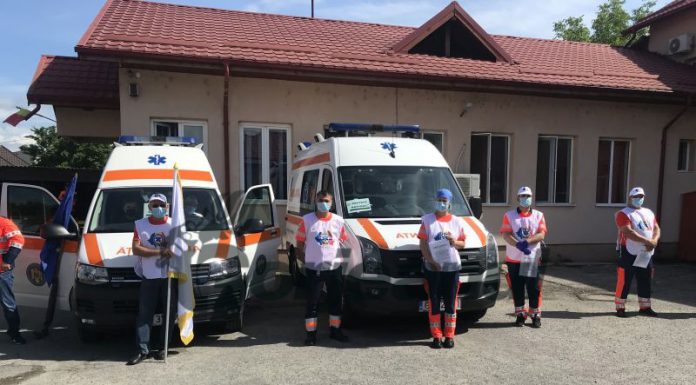 Protest pentru sporul COVID-19 la Salvare