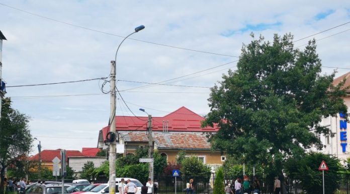 Cinci eliminați și 100 de absenți la prima probă scrisă a Bacalaureatului