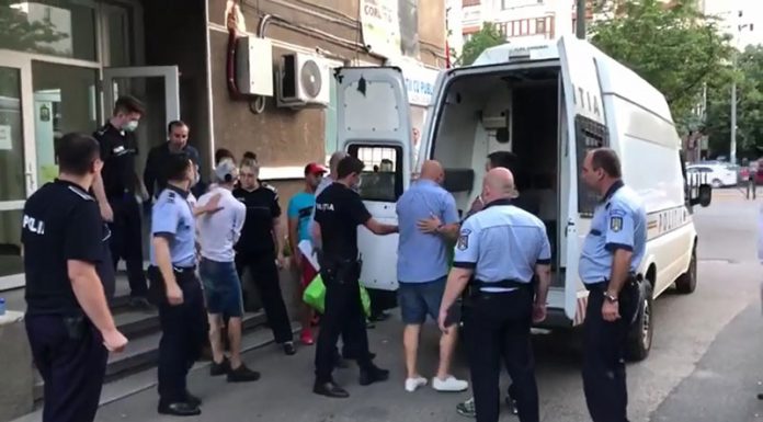 Patru reținuți după percheziții în București și în opt județe, între care și Gorjul, într-un dosar de contrabandă cu tutun