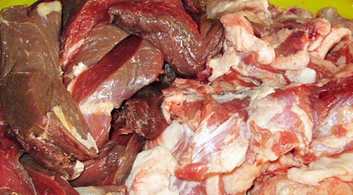 Zeci de kilograme de carne, confiscate și amenzi de peste 33.000 de lei
