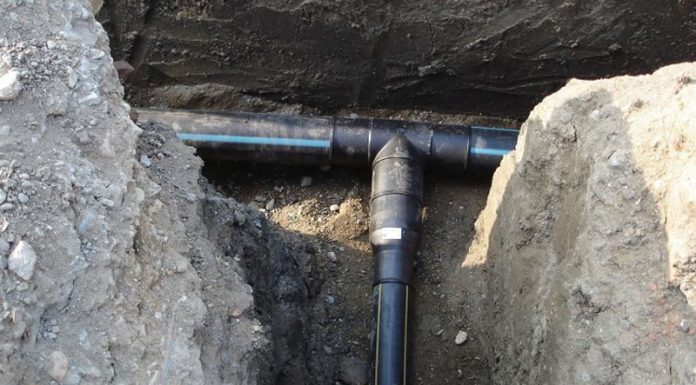 Târgujieni cercetați pentru furt de apă