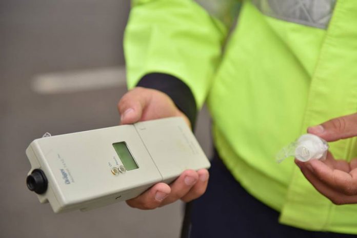 politie-etilotest-02