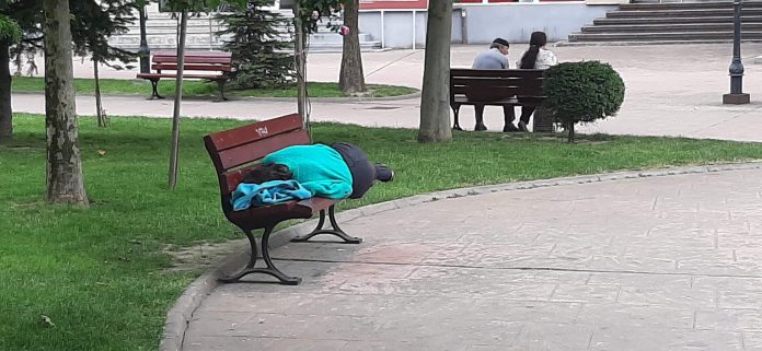 received_275006806953171