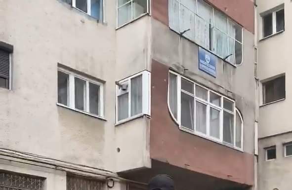 Video: Cum s-a comportat un târgujian care se crede stăpânul unui loc de parcare?