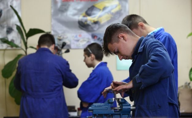 Începe prima etapă de admitere în învățământul profesional de stat