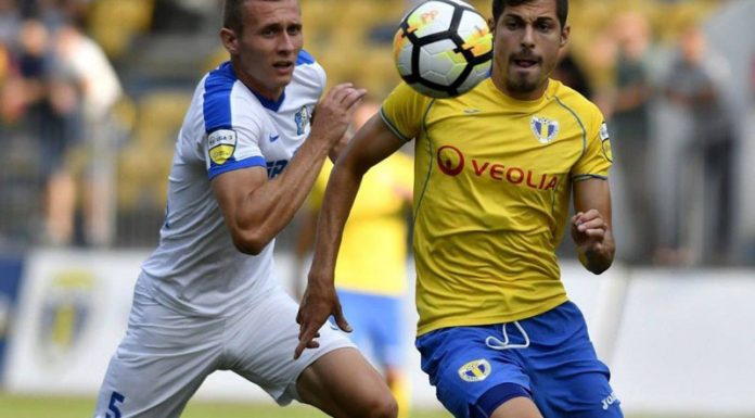 O singură serie în Liga 2