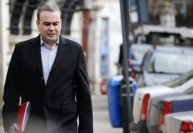 Tribunalul Gorj amână din nou pronunţarea în dosarul lui Darius Vâlcov