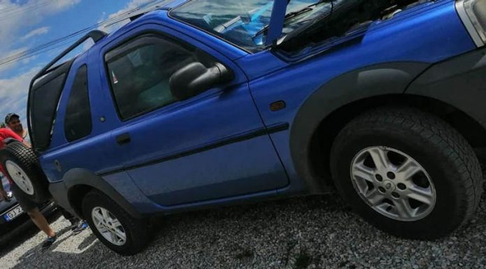 Mașina unui polițist, furată din fața unei case la Bâlteni, găsită în Vâlcea