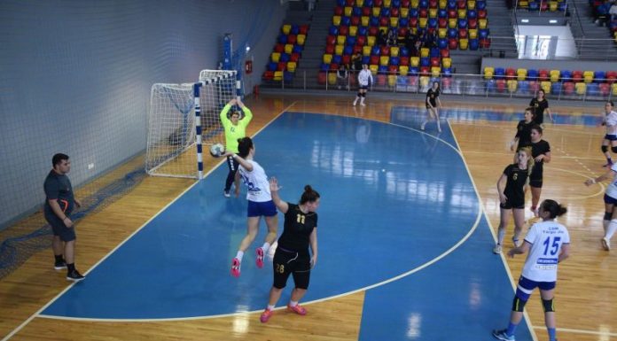 Se amână startul la handbal?