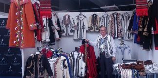 Pompiliu Ciolacu și Gheorghe Ciuncanu, la Târgul Creatorilor Populari de la Oradea