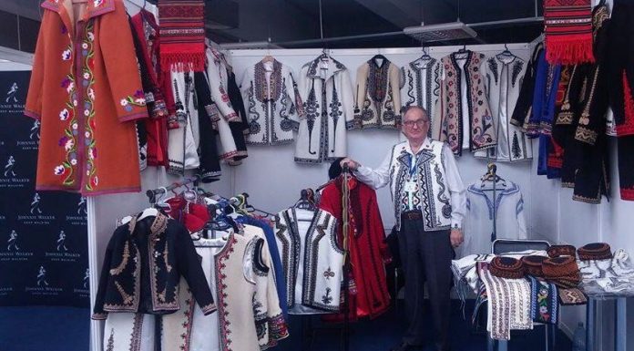 Pompiliu Ciolacu și Gheorghe Ciuncanu, la Târgul Creatorilor Populari de la Oradea