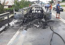 Dosar penal după ce o maşină a fost distrusă de flăcări
