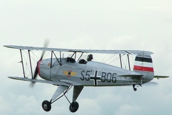 80 de ani de la înființarea Escadrilei Albe