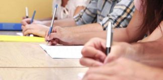 Premii în bani pentru elevii de 10 din Târgu-Jiu