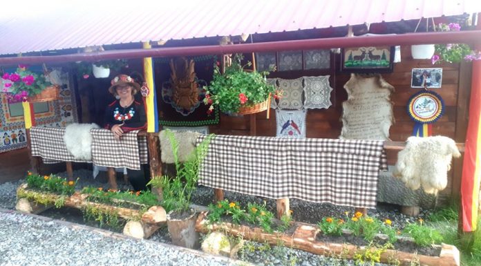 Băcița Mărioara, „măritată” din greșeală la tv cu un cioban din Valea Jiului!