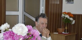 Gând de rugăciune, frumos şi bine la ceas aniversar, LA MULŢI ANI, Domnule Profesor Petrică POPESCU! – ,,Am luat ca dascăl, de zeci de ori viaţa de la început, şi încă de trei ori cu propriii mei copii”!
