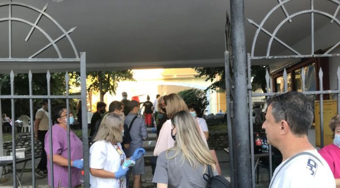 Spectacole de teatru și proiecții de film în aer liber la Târgu-Jiu