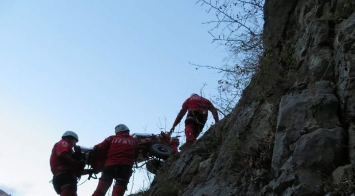 Turiști salvați de pe munte