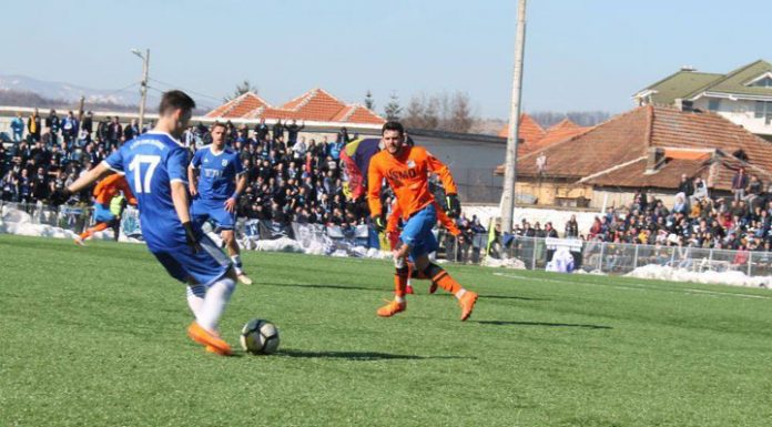 Pandurii, din nou în iarbă