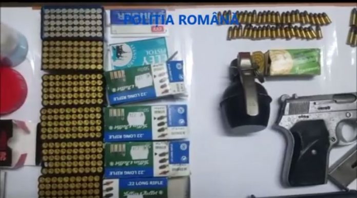 Reacția adolescentului arestat pentru nerespectarea regimului armelor şi muniţiilor