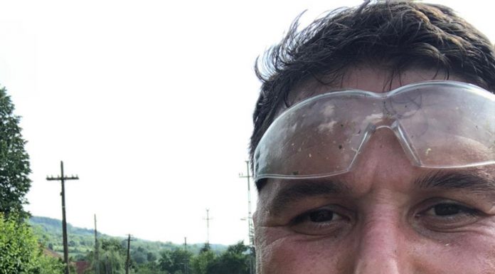 Un antreprenor din Prigoria schimbă viața localnicilor în bine, din propriul buzunar!