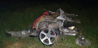 Accident cu trei răniţi, în urma impactului între un autoturism şi un TIR