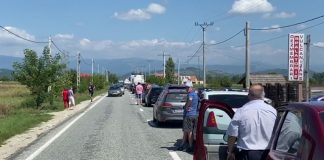 Femeie lovită de o maşină pe o trecere de pietoni din Bengești-Ciocadia