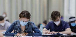 Noi măsuri în școli pentru prevenirea îmbolnăvirii cu SARS-CoV-2