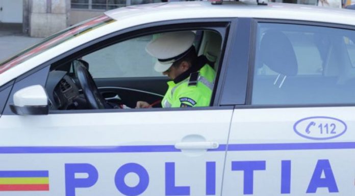 Șofer cu permisul suspendat, prins băut la volan