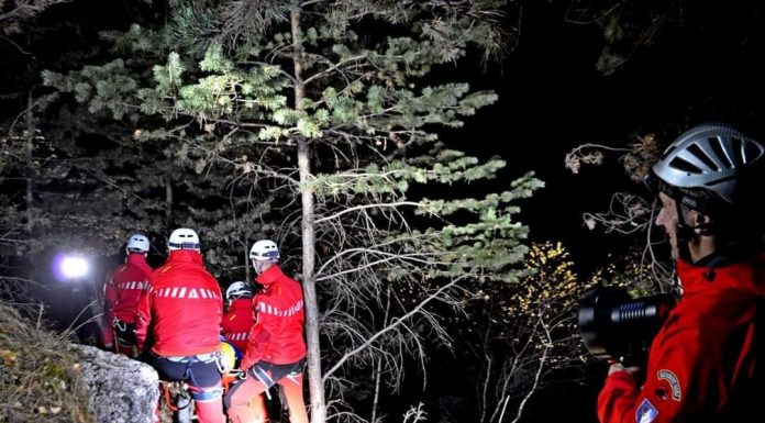 Persoană accidentată în masivul Parâng, salvată de salvamontiștii gorjeni