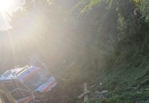 Foto: Salvare aruncată peste pod la Cornești, în urma unui accident rutier grav