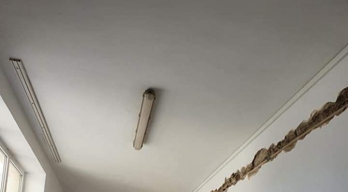 Lucrări la o școală din Motru