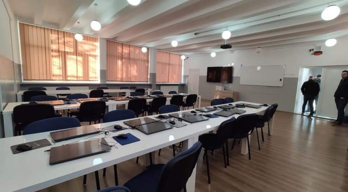 Pregătiri pentru noul an școlar, la Târgu Jiu