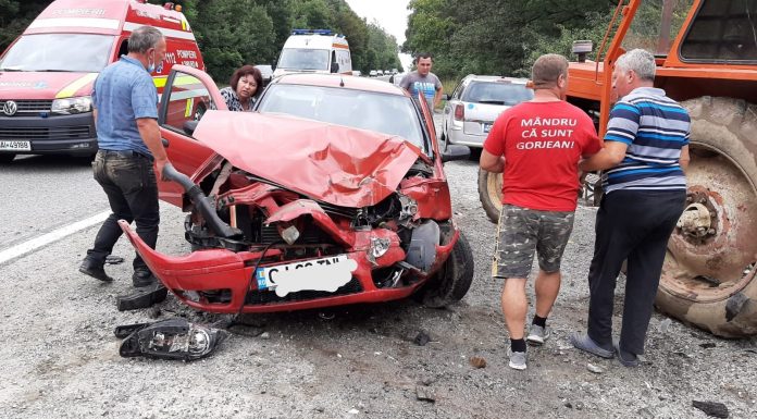 FOTO: Accident la Pișteștii din Deal
