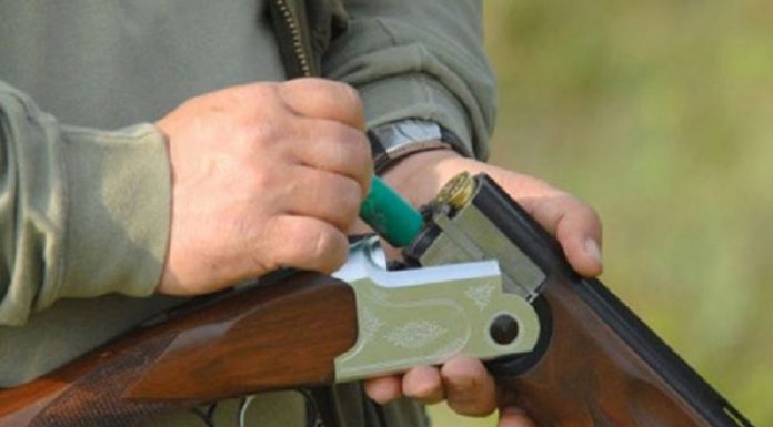 Dosar penal pentru o armă de vânătoare