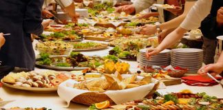 Firmă de catering și două exploatații de păsări și porcine, amendate de DSVSA Gorj