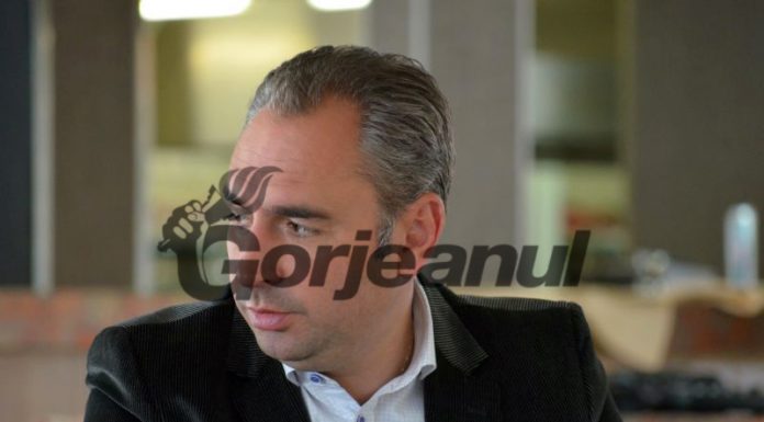 Educaţia…şi Lecţia de viaţă – Interviu cu domnul Ciprian Adrian FLORESCU, licenţiat în ştiinţe politice şi fost prefect al Judeţului Gorj! – ,,Mesajul pe care l-am ales în campania electorală se intitulează: «TÂRGU-JIU, un loc numit ACASĂ»”!