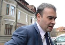 Decizia de achitare a fostului ministru de Finanțe, Darius Vâlcov, atacată