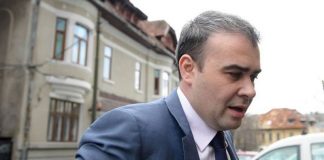Decizia de achitare a fostului ministru de Finanțe, Darius Vâlcov, atacată