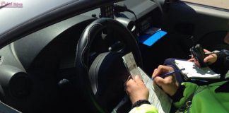 La volan, cu permisul de conducere anulat