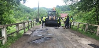 Drumul spre Izvoarele Cernei, reabilitat cu bani de la Guvern