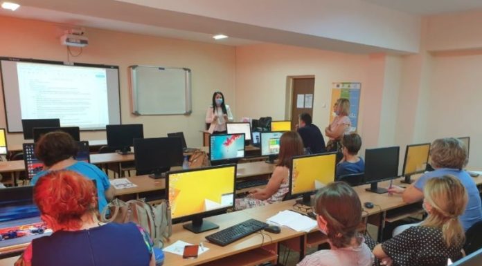 Platformă de e-learning pentru profesorii de religie din Gorj și Dolj
