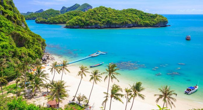 Păcăliți cu vacanțe exotice. Reținut pentru 150.000 de euro